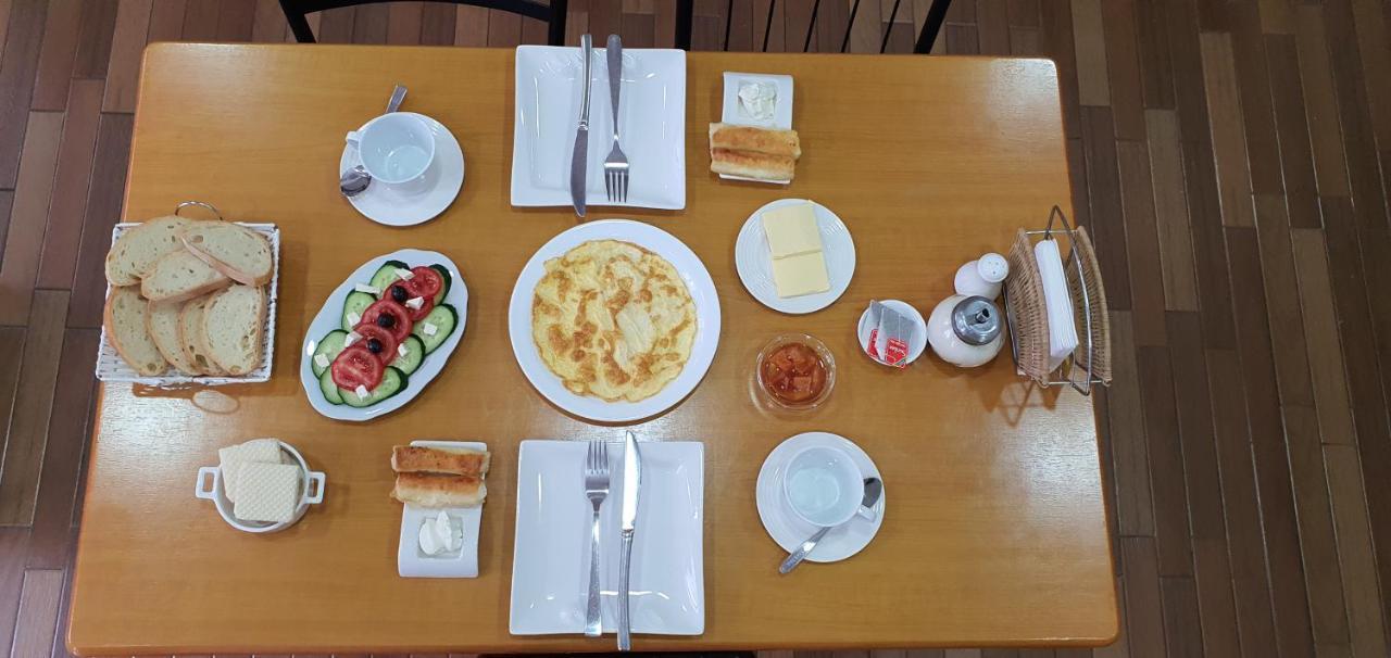 Dzveli Batumi Hotel Екстериор снимка