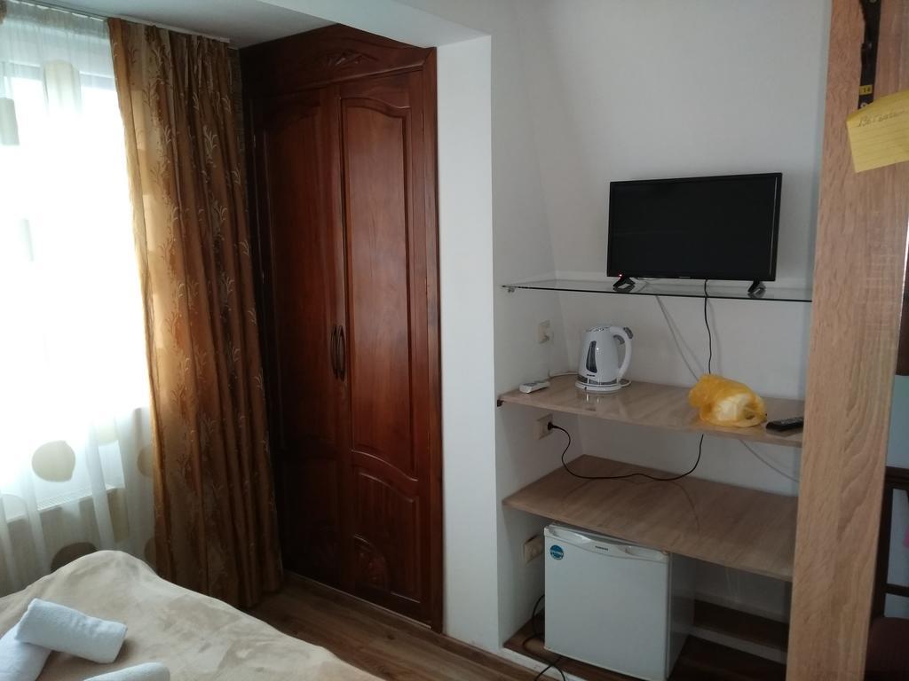Dzveli Batumi Hotel Екстериор снимка
