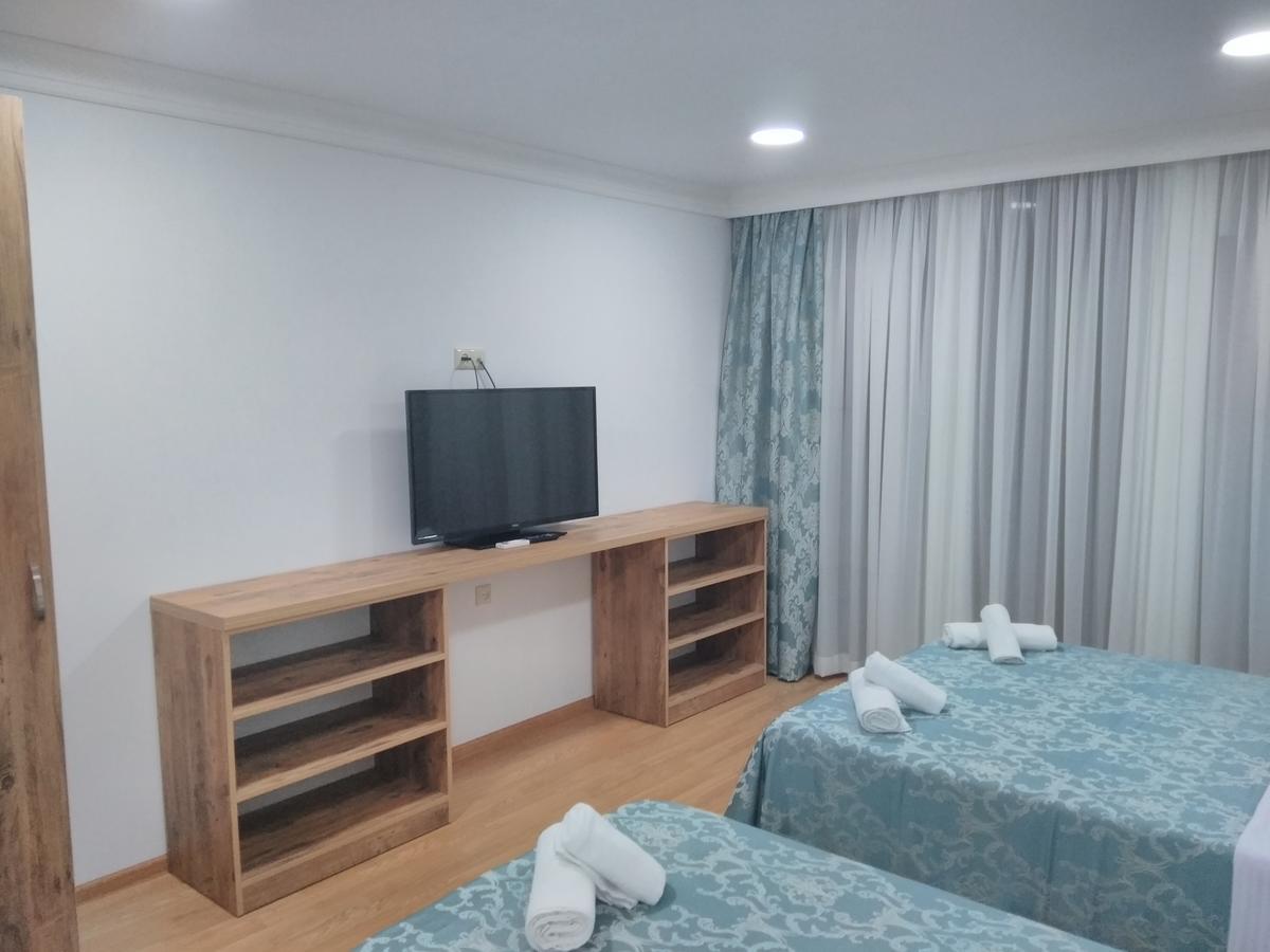 Dzveli Batumi Hotel Екстериор снимка